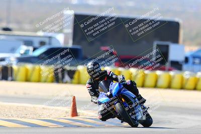 media/Feb-12-2022-SoCal Trackdays (Sat) [[3b21b94a56]]/Turn 2 (1045am)/